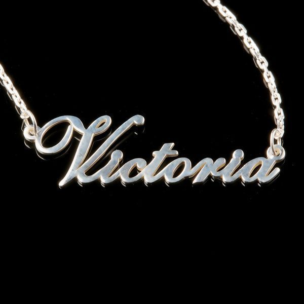 Серебряное колье с именем Victoria / цепочка с именем Victoria / серебряная подвеска с именем Victoria VL-09205 фото
